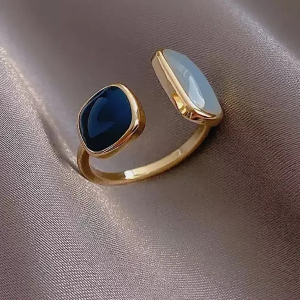 French Blue Retro Moi et Toi Gold Tone Adjustable Ring NWOT